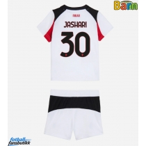 AC Milan Ardon Jashari #30 Bortedraktsett Barn 2025-26 Kortermet (+ Korte bukser)